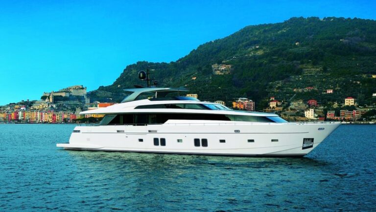 Sanlorenzo 106 yachts for sale
