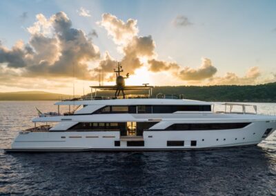 Custom Line Yachts