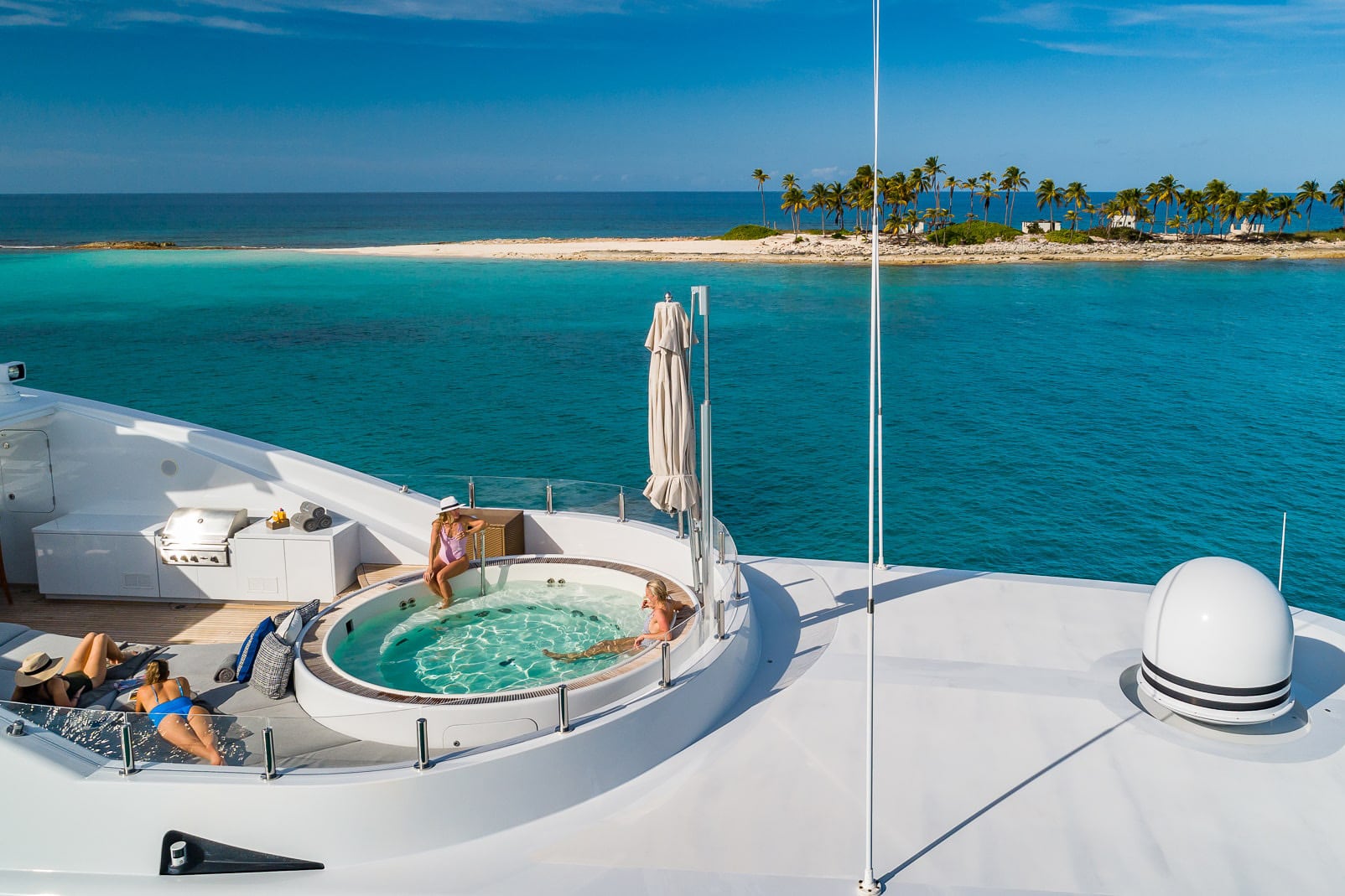 Yachts with Spas (4)